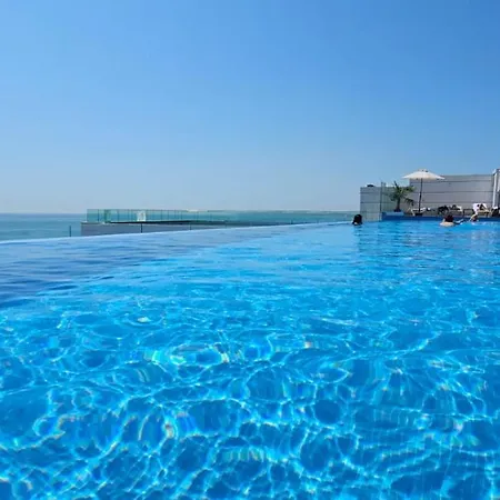 Infinity Luxury