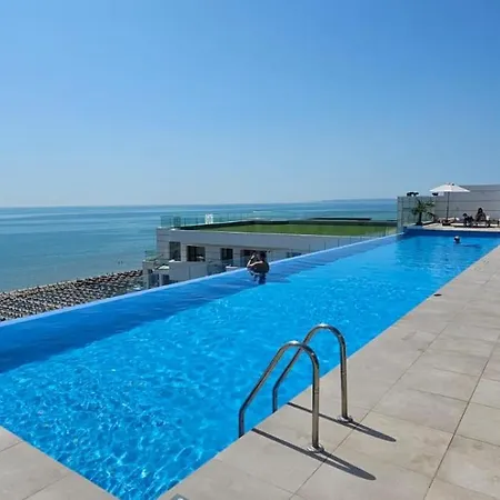 Infinity Luxury
